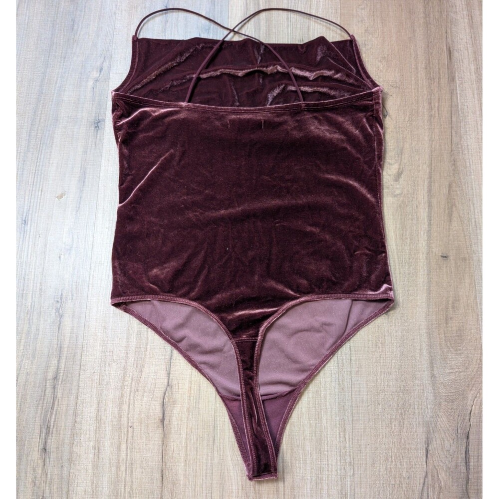 Abercrombie & Fitch Size L Burgundy Wine Velvet Drape Cowl Neck Stretch Bodysuit - Picture 7 of 12